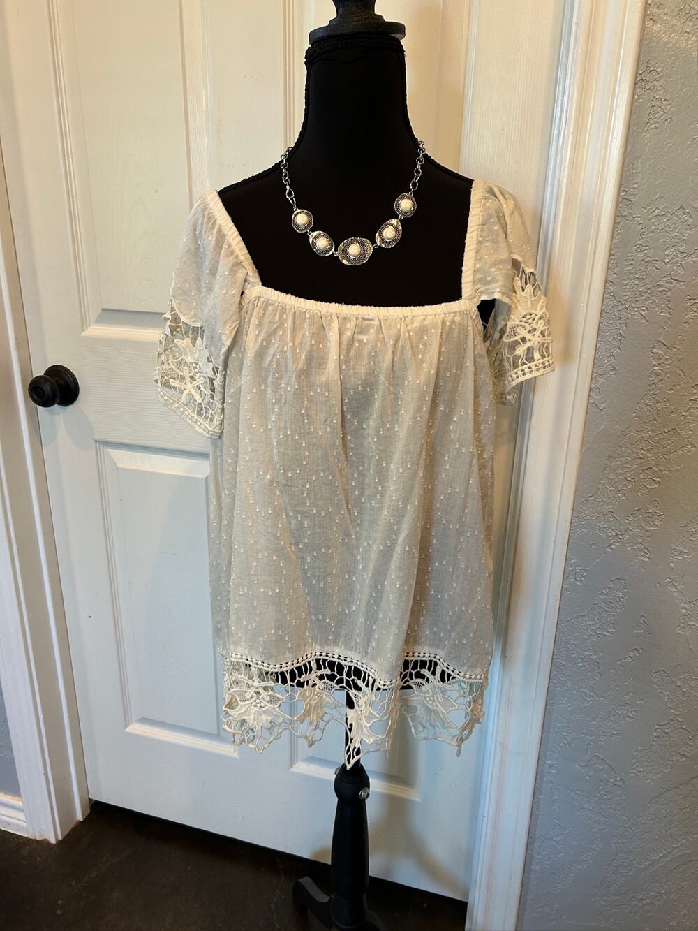 NWT Roxy "Second Wave" White Crochet Off the Shoulder Cottage/Boho Top - Large